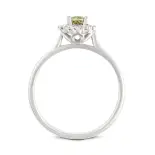 Złoty pierścionek z aleksandrytem i diamentami